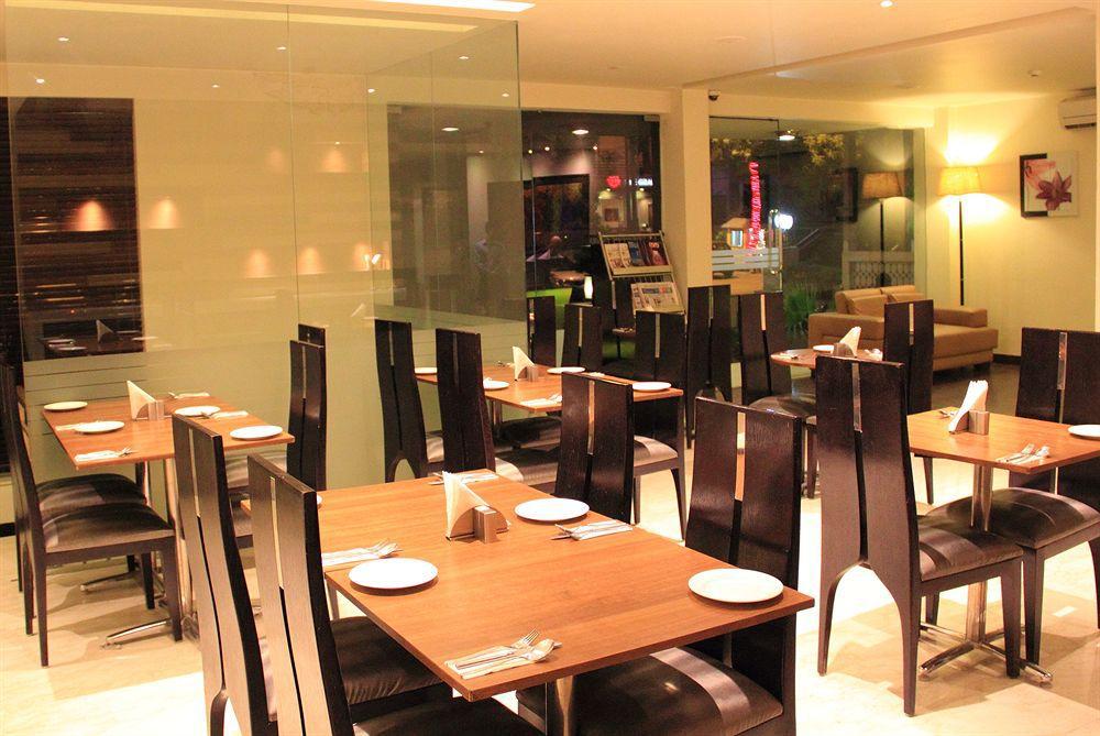 Treebo Cabana Nueva Delhi Exterior foto