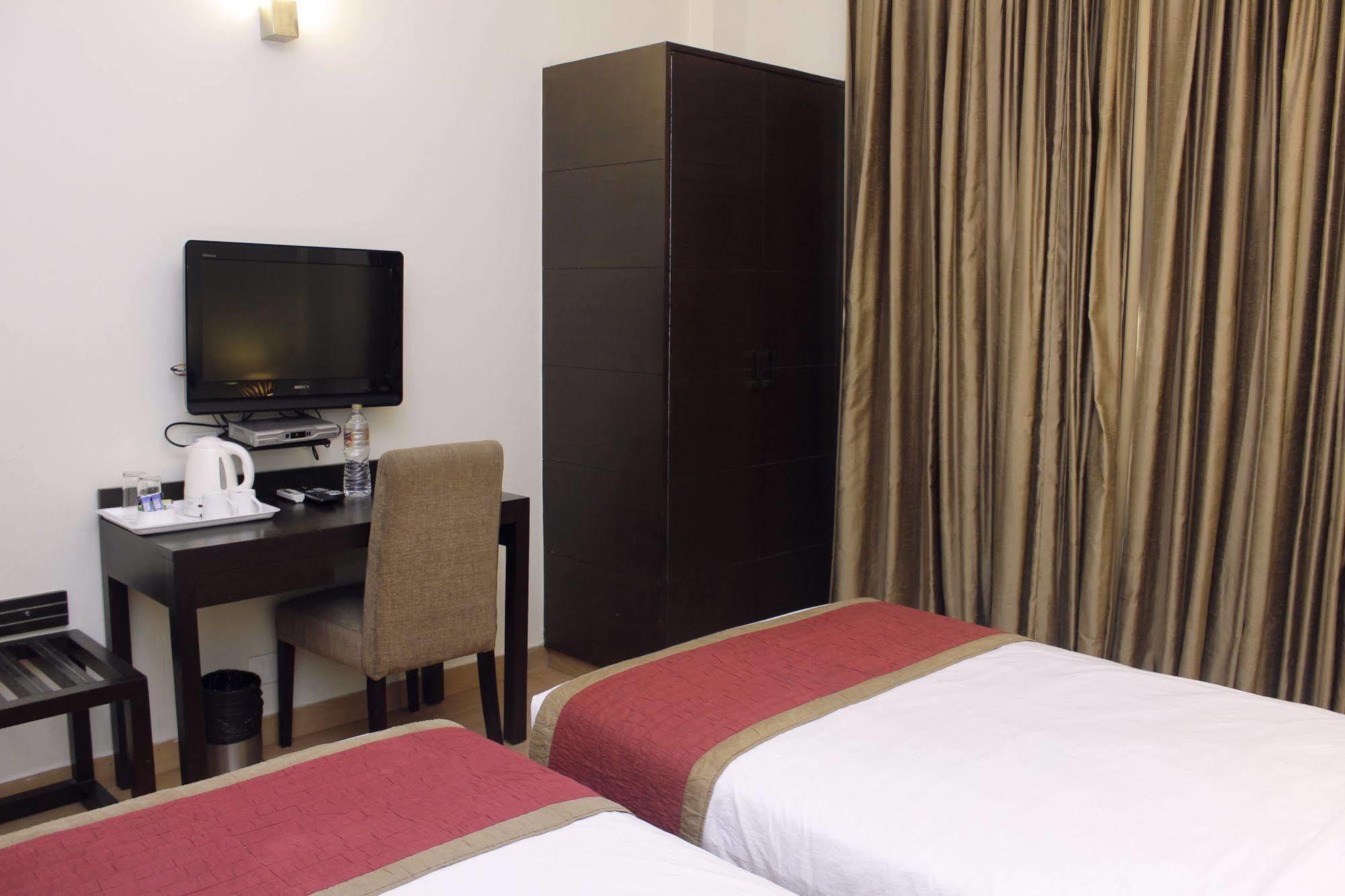 Treebo Cabana Nueva Delhi Exterior foto