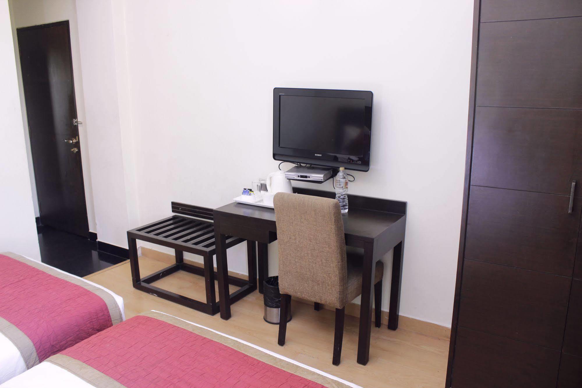 Treebo Cabana Nueva Delhi Exterior foto
